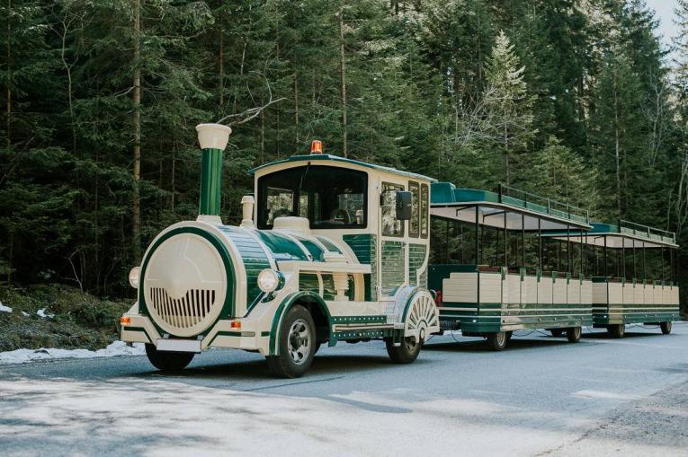 Roháčsky turistický vláčik